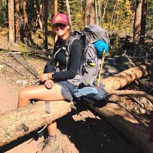 Meet your Posher, Laura